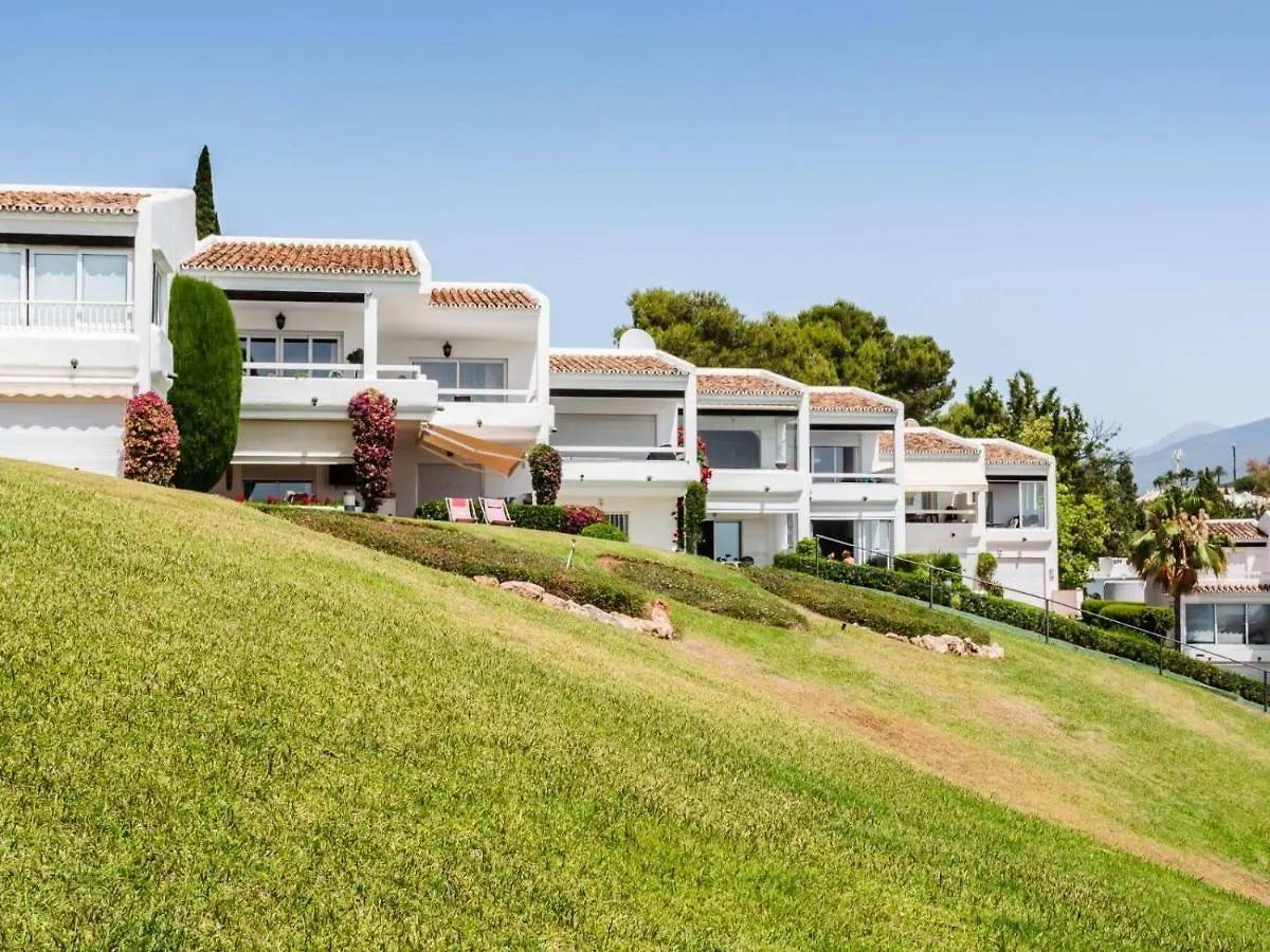 Azahara 1 3A Casa Concha Great Location And Nice View Located In The Popular Aloha Apartment Marbella