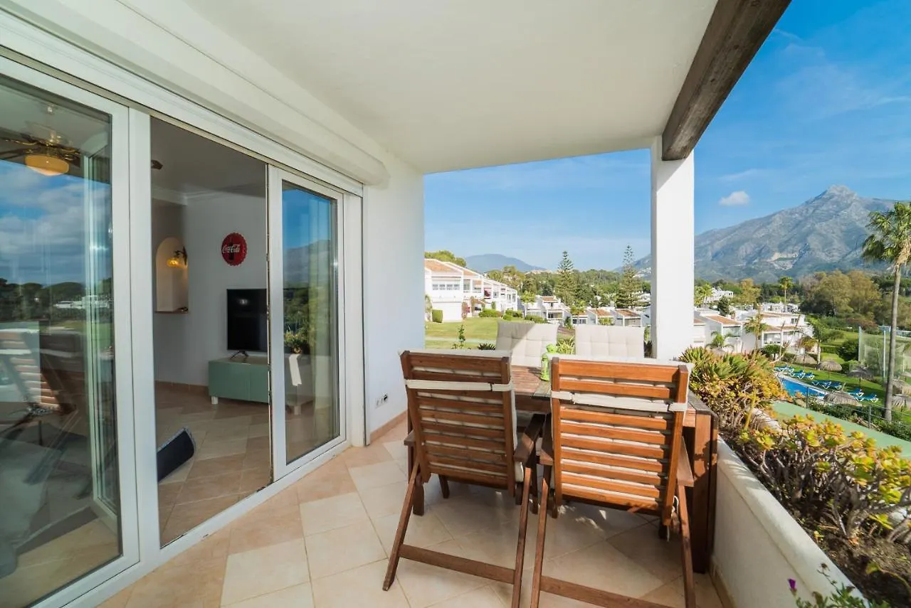 Azahara 1 3A Casa Concha Great Location And Nice View Located In The Popular Aloha Apartment Marbella