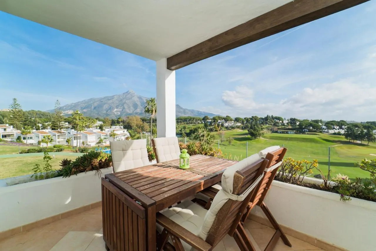 Apartmán Azahara 1 3A Casa Concha Great Location And Nice View Located In The Popular Aloha Marbella